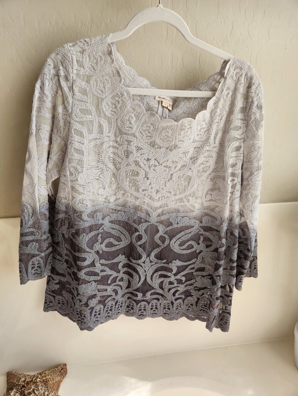 Anthropologie Meadow Rue Lace Detail Sheet Blouse